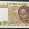 madagascar billet de 500 francs / 100 ariary type 1994 pick 75 neuf ( unc )