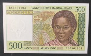 madagascar billet de 500 francs / 100 ariary type 1994 pick 75 neuf ( unc )
