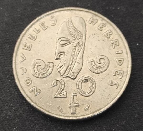 nouvelles hébrides pièce de 20 francs 1975 seulement 150 000 exemplaires ! (copie)