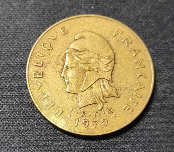 nouvelles hébrides pièce de 5 francs 1979 seulement 250 200 exemplaires !