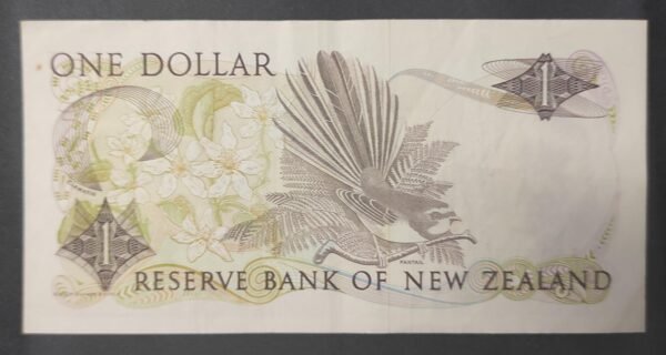 nouvelle zélande billet de 1 dollar 1981 1992 pick 169 reine elizabeth ii