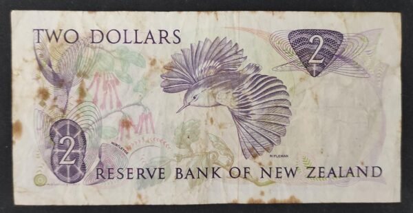 nouvelle zélande billet de 2 dollars 1981/85 pick 170a reine elizabeth ii (copie)