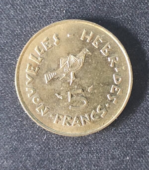 rarissime pièce de 5 francs des nouvelles hébrides 1982 !!